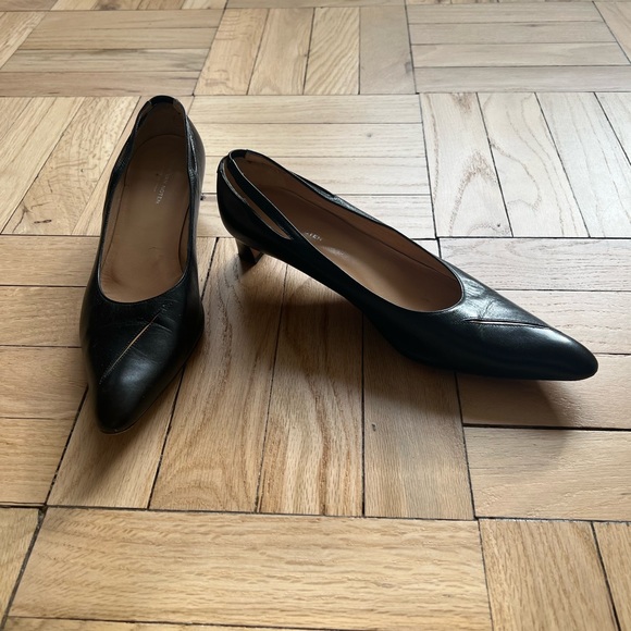Dries Van Noten black kitten heels. Size 7.5. 1.75” heel. Made in Italy.,All Products : American Fashion Style Bags On Sale